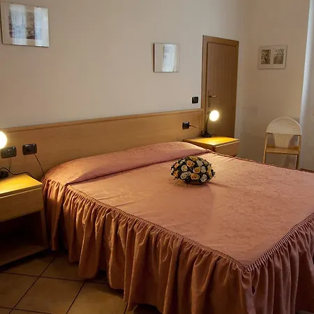 Da Angela Szálloda 2*